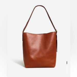 Madewell Essential Bucket Leather Tote Large